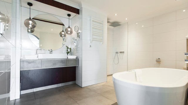 Badezimmer Rooftop Suite Van der Valk Theaterhotel Almelo